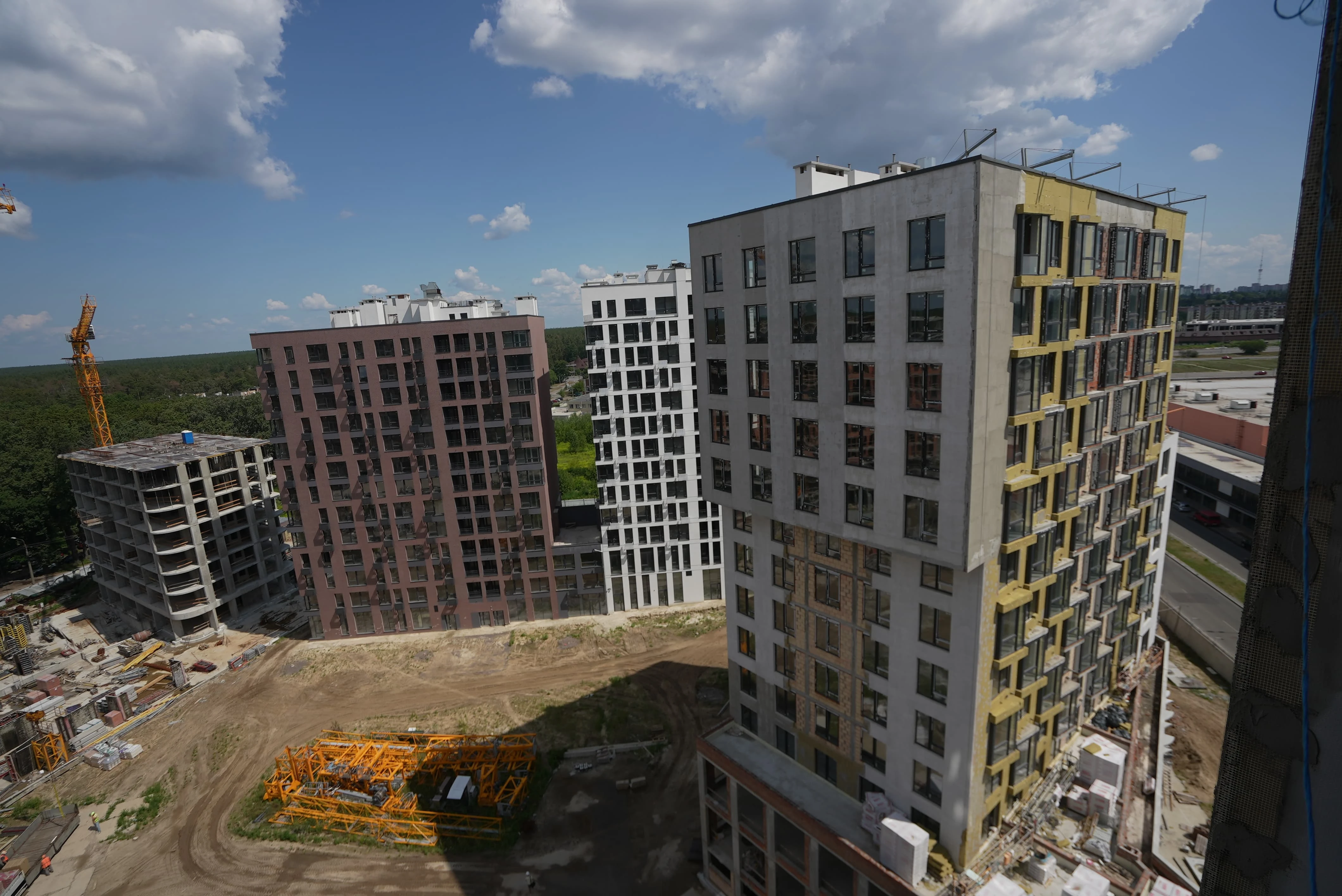 Dim Construction Construction progress for July 2024 on the developer's website.