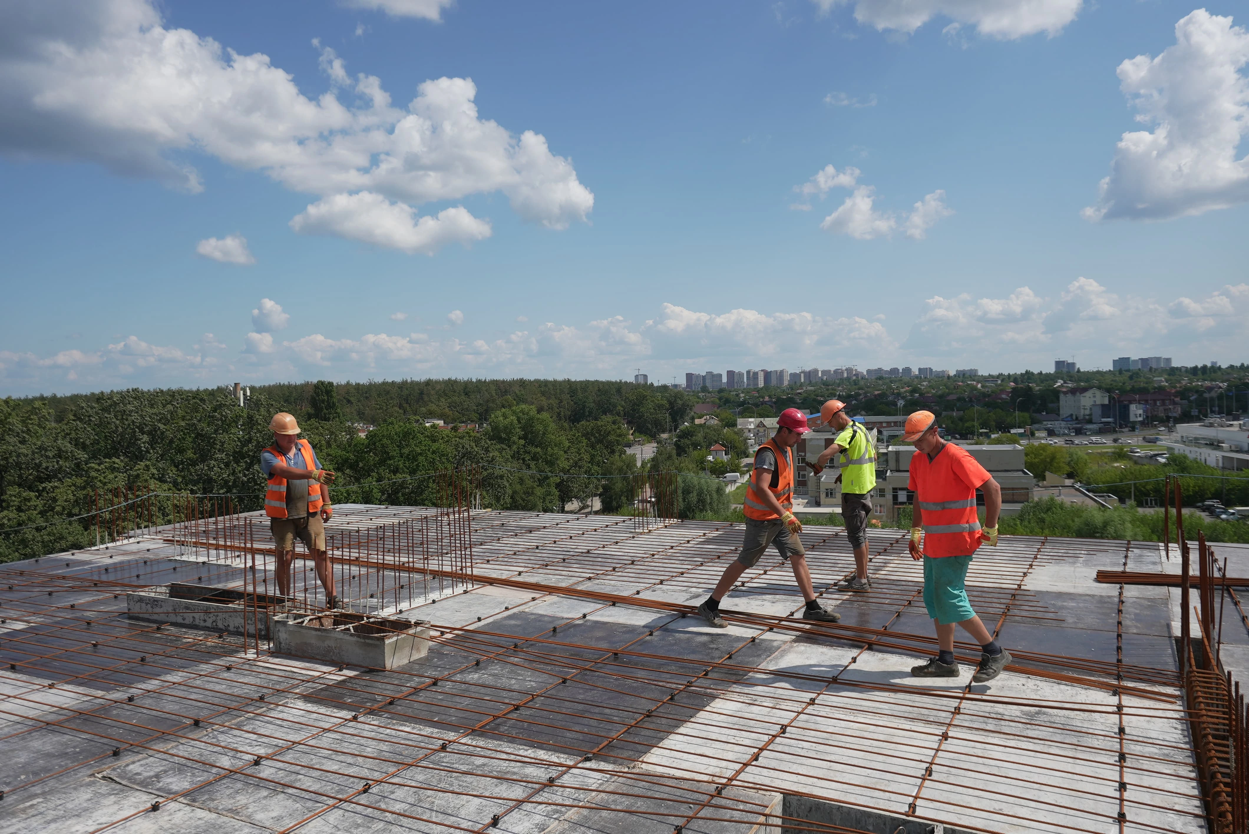 Dim Construction Construction progress for July 2024 on the developer's website.