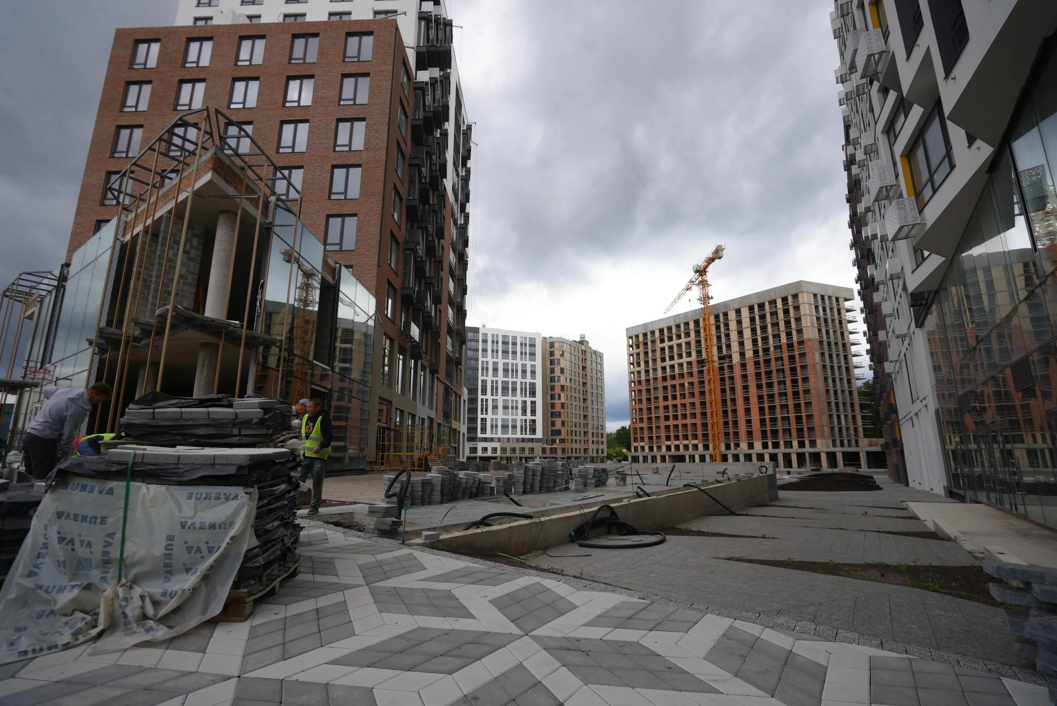 Dim Construction Construction progress of LUCKY LAND in August 2025: development of ...